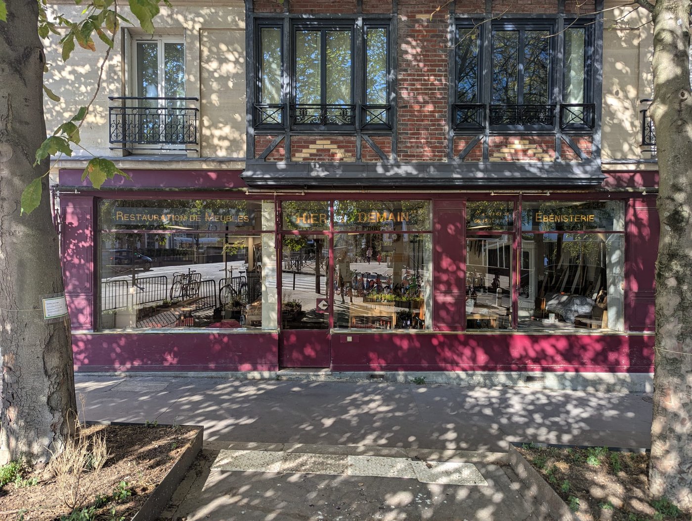 Façade de l'atelier Hier et Demain, 8 rue Paturle, Paris 14e